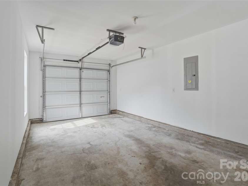 6924 Aulton Link Court, Charlotte, NC 28269.  MLS# CAR4347331, YatesRealty ID 7348. 