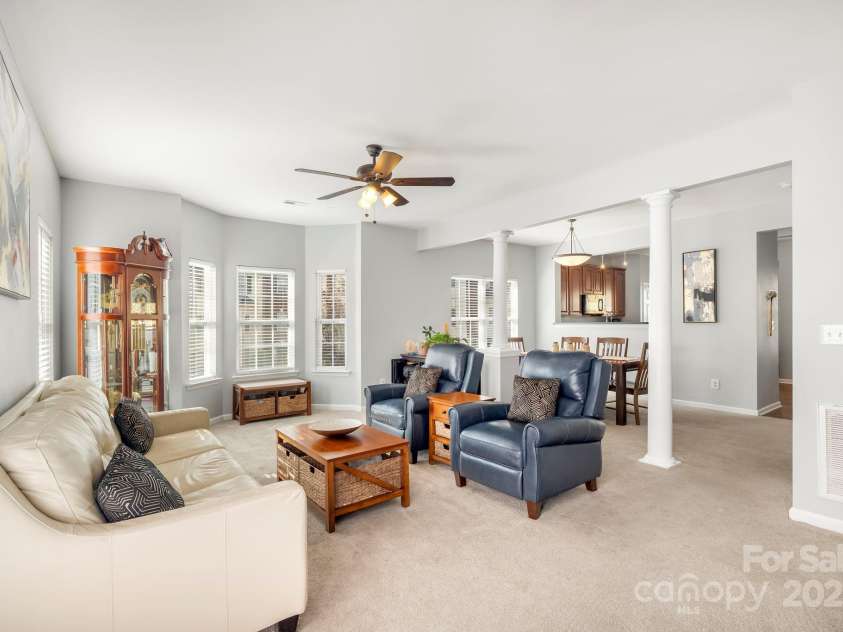 9919 Treeside Lane, Matthews, NC 28105.  MLS# CAR4318876, YatesRealty ID 735. 