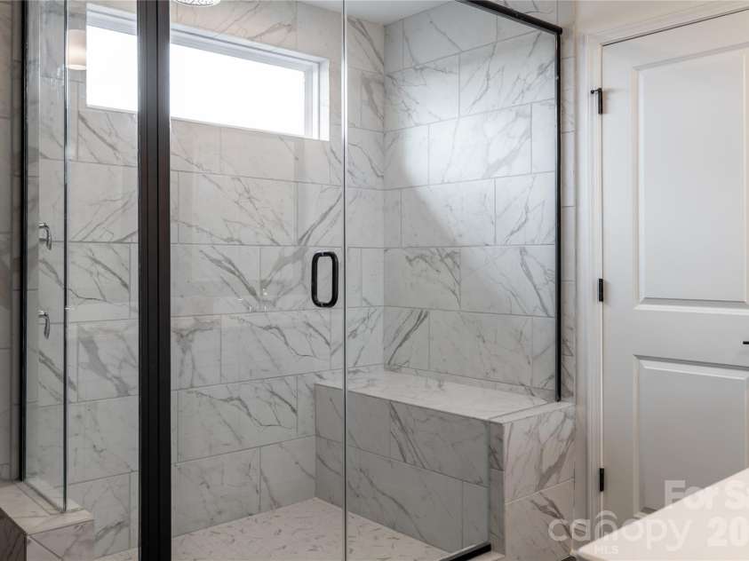 1069 Kinship Drive, Lancaster, SC 29720.  MLS# CAR4357703, YatesRealty ID 7350. Owner's Bath 2