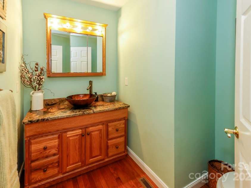 640 Laurel Heights Lane, Tryon, NC 28782.  MLS# CAR4212228, YatesRealty ID 7354. 1/2 Bath on Main Level