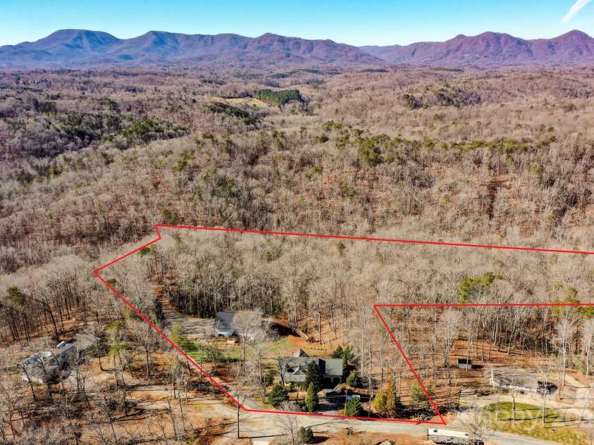 640 Laurel Heights Lane, Tryon, NC 28782.  MLS# CAR4212228, YatesRealty ID 7354. Lot Lines are approximate