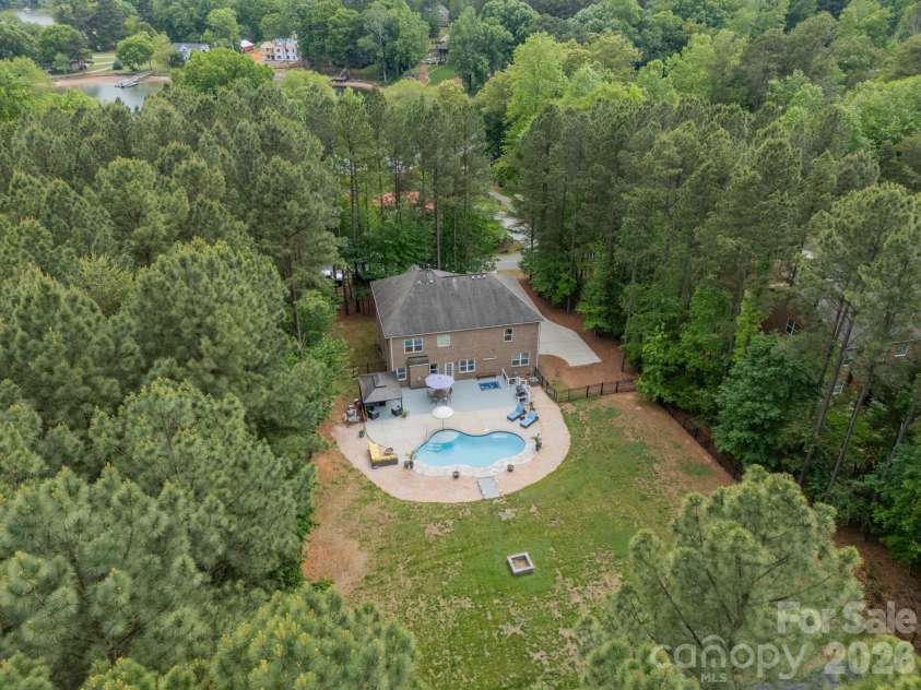 512 Stillwater Road, Troutman, NC 28166.  MLS# CAR4382195, YatesRealty ID 7358. 