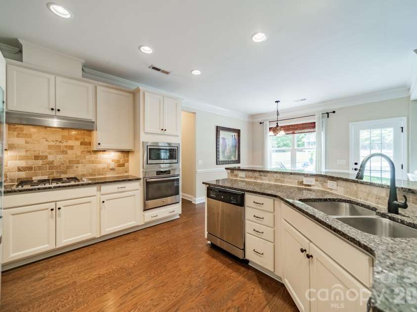 512 Stillwater Road, Troutman, NC 28166.  MLS# CAR4382195, YatesRealty ID 7358. 