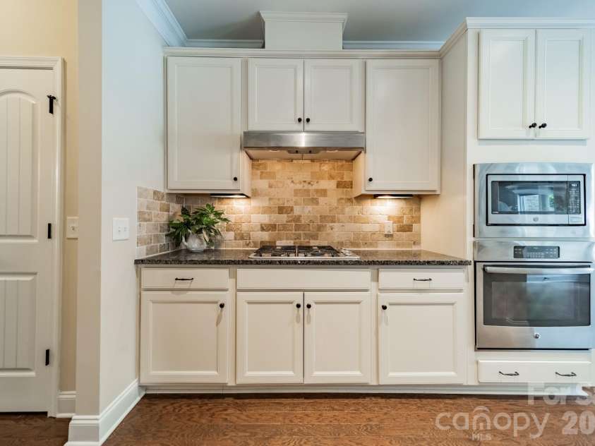 512 Stillwater Road, Troutman, NC 28166.  MLS# CAR4382195, YatesRealty ID 7358. 