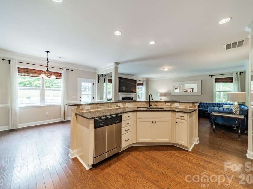 512 Stillwater Road, Troutman, NC 28166.  MLS# CAR4382195, YatesRealty ID 7358. 