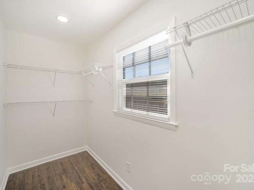 303 Bost Street, Kannapolis, NC 28081.  MLS# CAR4231090, YatesRealty ID 7359. 