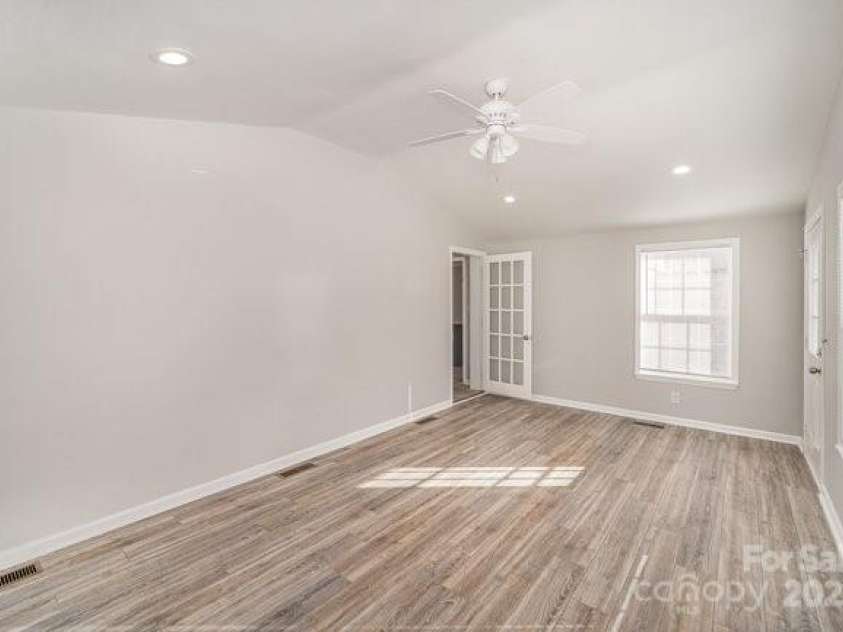 303 Bost Street, Kannapolis, NC 28081.  MLS# CAR4231090, YatesRealty ID 7359. 