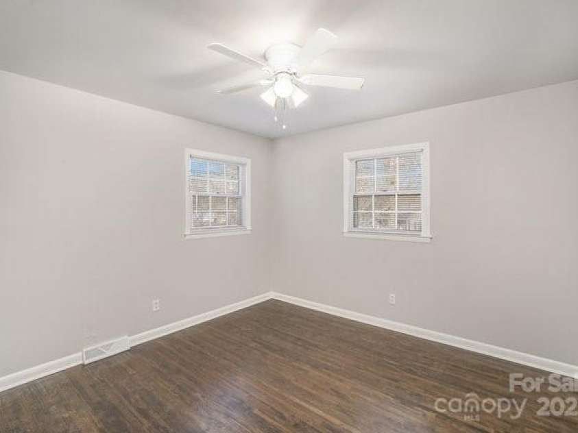 303 Bost Street, Kannapolis, NC 28081.  MLS# CAR4231090, YatesRealty ID 7359. 