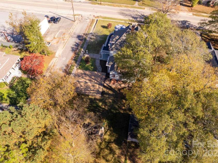 307 Kings Mountain Street, Clover, SC 29710.  MLS# CAR4200018, YatesRealty ID 7359. 