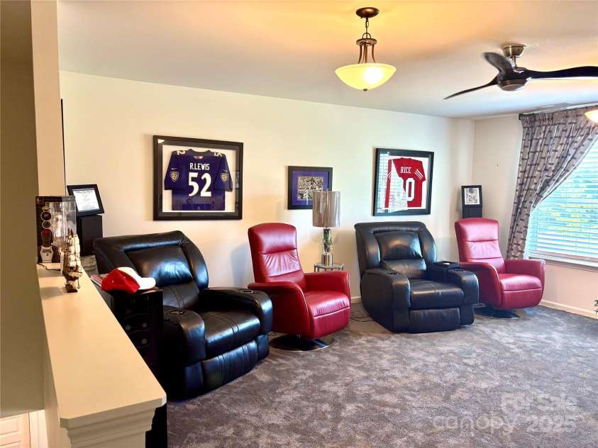 2715 Watergarden Street, York, SC 29745.  MLS# CAR4302001, YatesRealty ID 736. Loft 