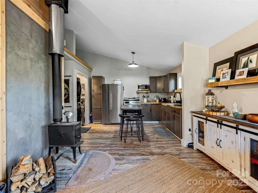 9490 Greenville Highway, Brevard, NC 28712.  MLS# CAR4217427, YatesRealty ID 736. 