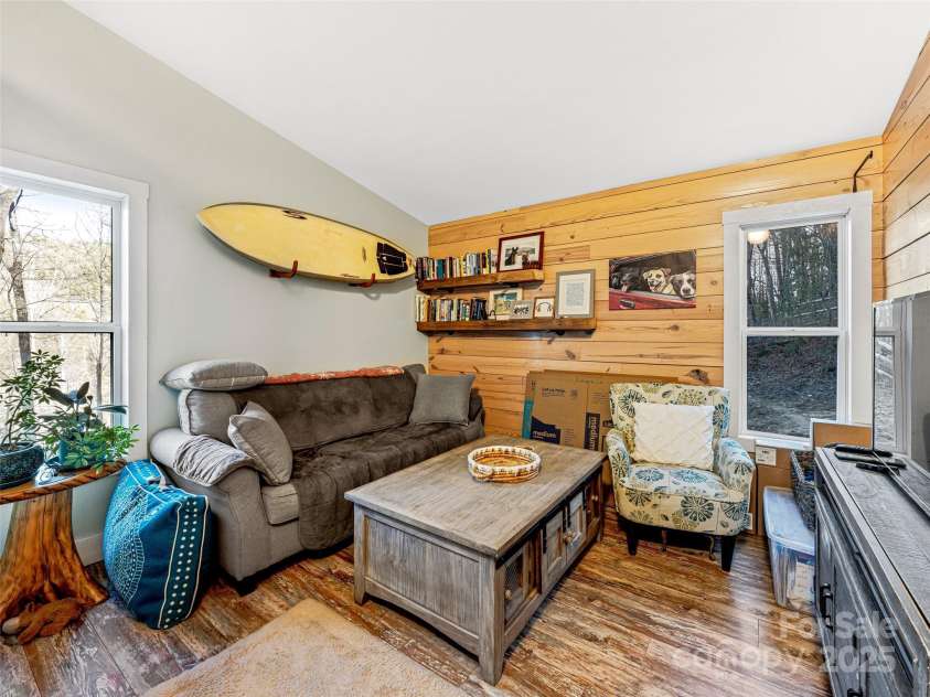 9490 Greenville Highway, Brevard, NC 28712.  MLS# CAR4217427, YatesRealty ID 736. 