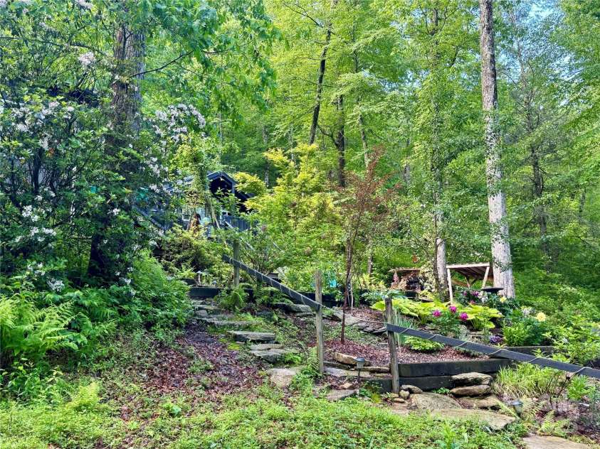 9490 Greenville Highway, Brevard, NC 28712.  MLS# CAR4217427, YatesRealty ID 736. 