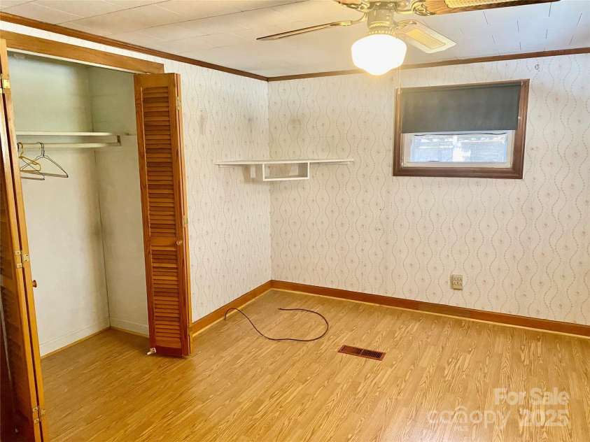 1773 Carlton Drive, Lenoir, NC 28645.  MLS# CAR4231289, YatesRealty ID 7360. Bedroom