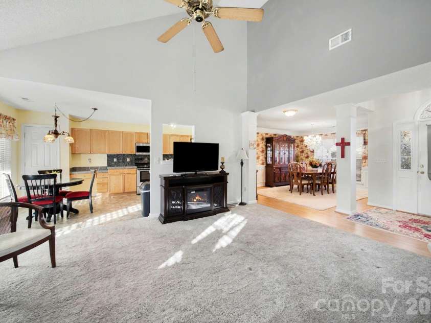 4625 Brewington Parkway, Rock Hill, SC 29732.  MLS# CAR4338654, YatesRealty ID 7360. 