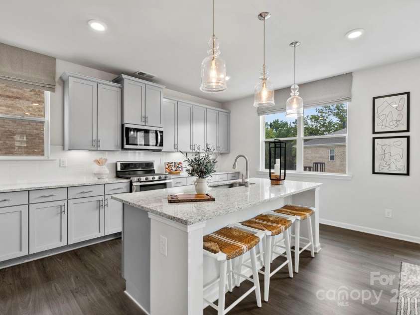 3312 Meadow Wood Court, Maiden, NC 28650.  MLS# CAR4216300, YatesRealty ID 7361. Kitchen