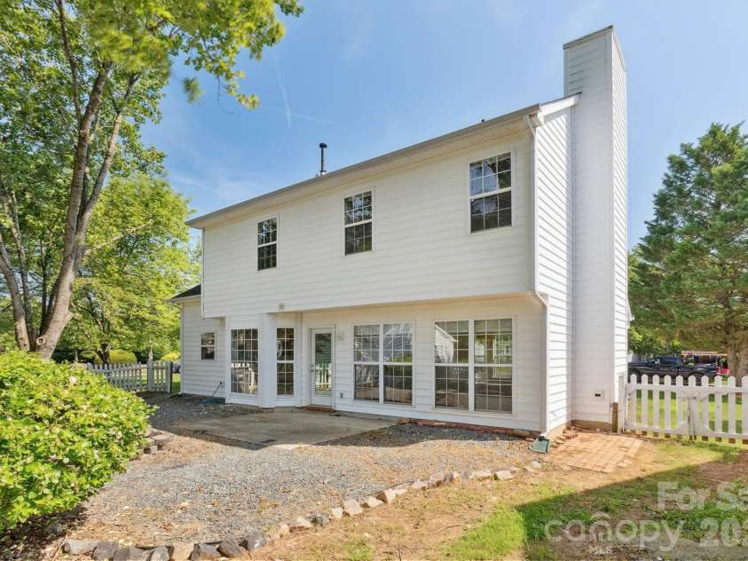 411 Carlisle Drive, Indian Trail, NC 28079.  MLS# CAR4271998, YatesRealty ID 7361. Backyard