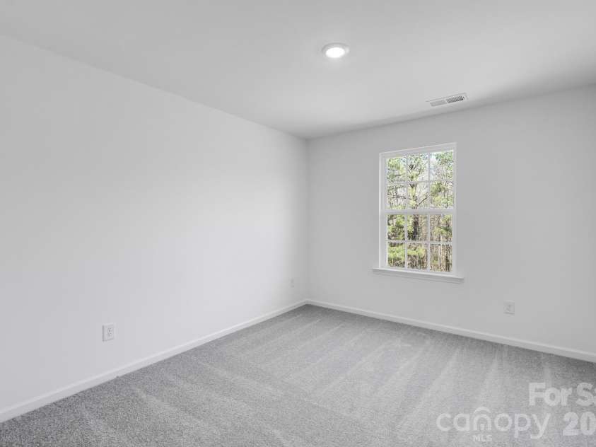 647 Sparano Loop, York, SC 29745.  MLS# CAR4345272, YatesRealty ID 7362. 