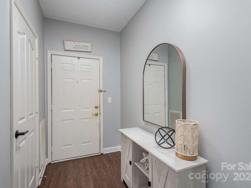 17135 Red Feather Drive, Charlotte, NC 28277.  MLS# CAR4168638, YatesRealty ID 7364. 