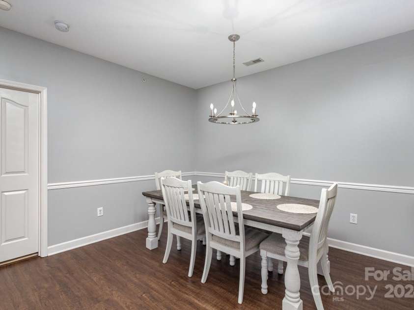 17135 Red Feather Drive, Charlotte, NC 28277.  MLS# CAR4168638, YatesRealty ID 7364. 