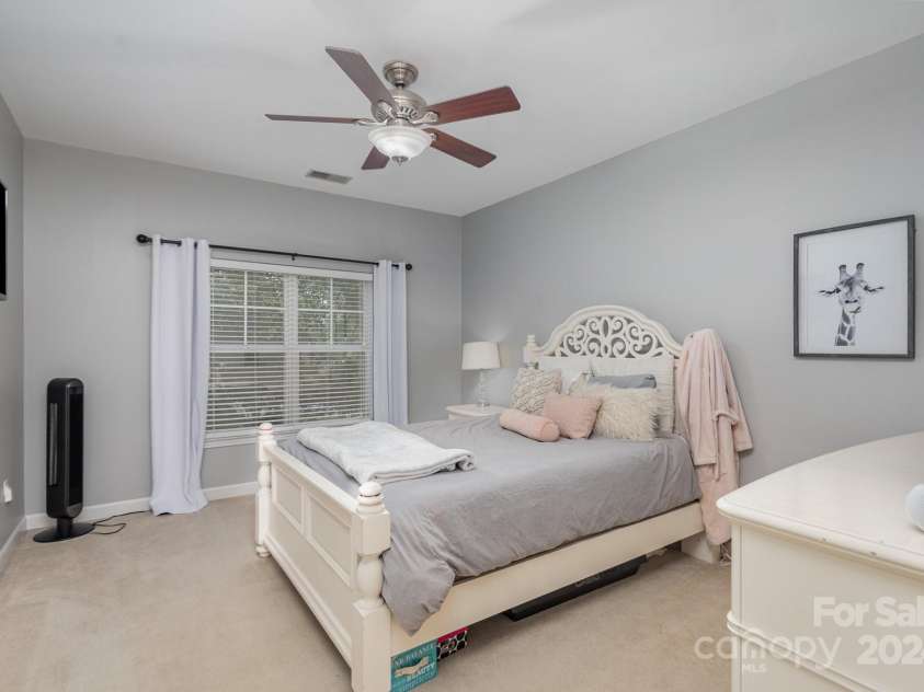17135 Red Feather Drive, Charlotte, NC 28277.  MLS# CAR4168638, YatesRealty ID 7364. 