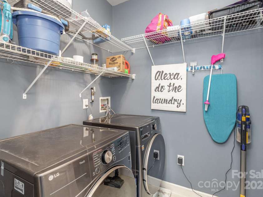 17135 Red Feather Drive, Charlotte, NC 28277.  MLS# CAR4168638, YatesRealty ID 7364. 