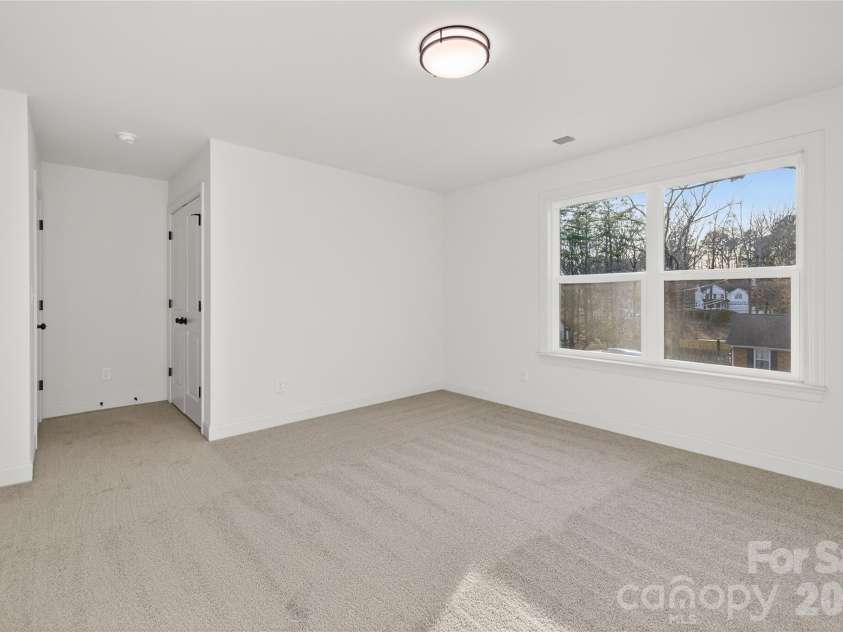 519 Anne Avenue, Waxhaw, NC 28173.  MLS# CAR4344099, YatesRealty ID 7367. 