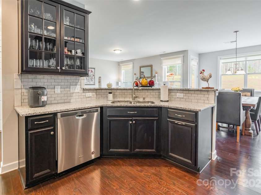 10118 Castlebrooke Drive, Concord, NC 28027.  MLS# CAR4239174, YatesRealty ID 7368. 