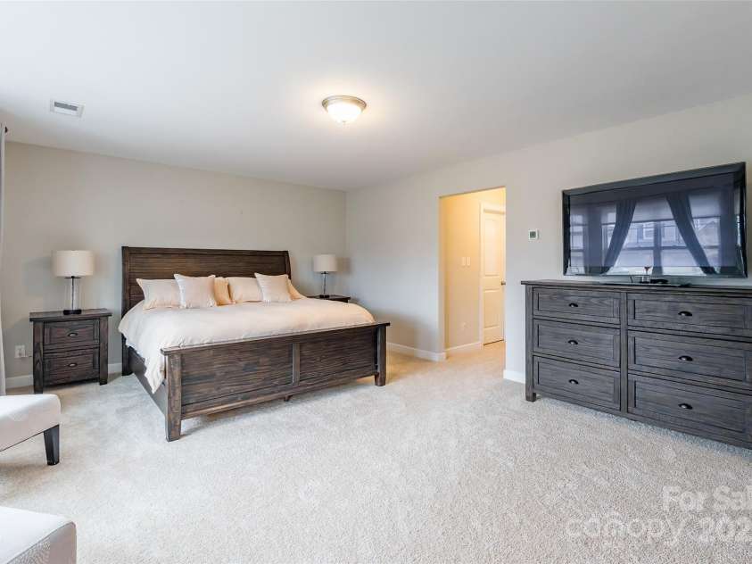 10118 Castlebrooke Drive, Concord, NC 28027.  MLS# CAR4239174, YatesRealty ID 7368. 