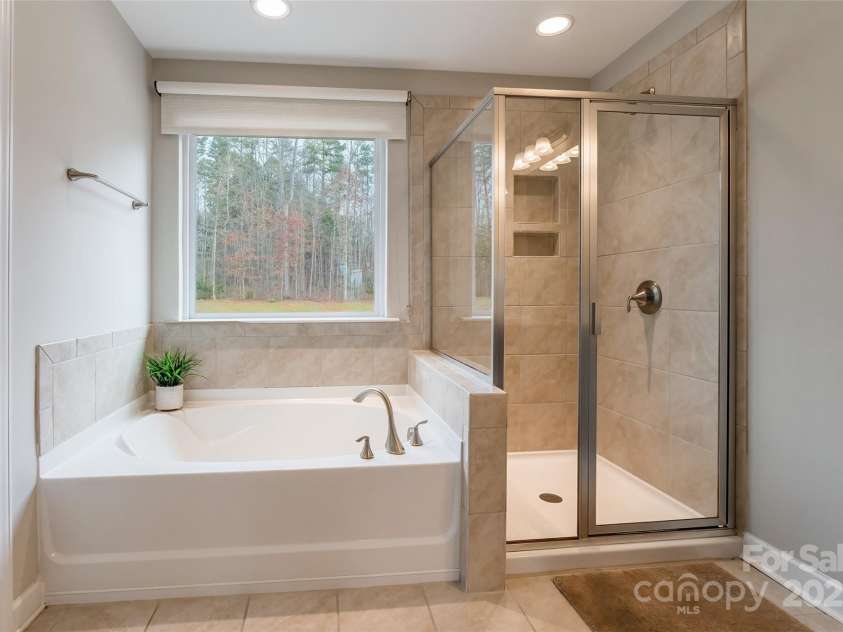 10118 Castlebrooke Drive, Concord, NC 28027.  MLS# CAR4239174, YatesRealty ID 7368. 