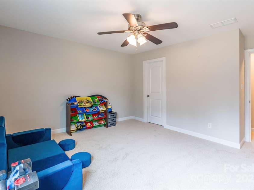 10118 Castlebrooke Drive, Concord, NC 28027.  MLS# CAR4239174, YatesRealty ID 7368. 