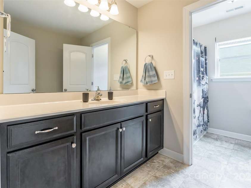 10118 Castlebrooke Drive, Concord, NC 28027.  MLS# CAR4239174, YatesRealty ID 7368. 