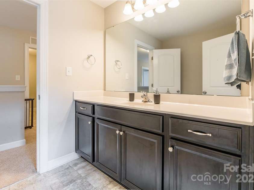 10118 Castlebrooke Drive, Concord, NC 28027.  MLS# CAR4239174, YatesRealty ID 7368. 