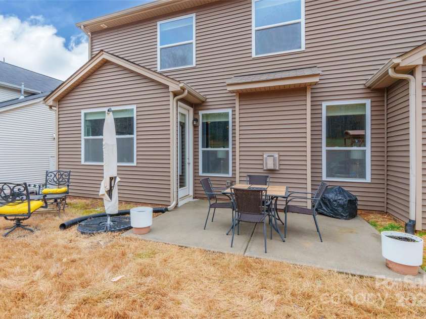 10118 Castlebrooke Drive, Concord, NC 28027.  MLS# CAR4239174, YatesRealty ID 7368. 