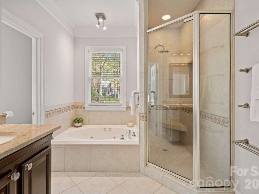 115 Pine Cliff Lane, Mooresville, NC 28117.  MLS# CAR4354716, YatesRealty ID 7368. 