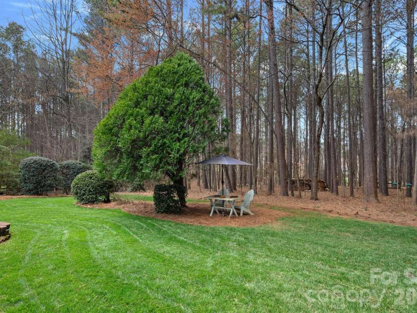 115 Pine Cliff Lane, Mooresville, NC 28117.  MLS# CAR4354716, YatesRealty ID 7368. 