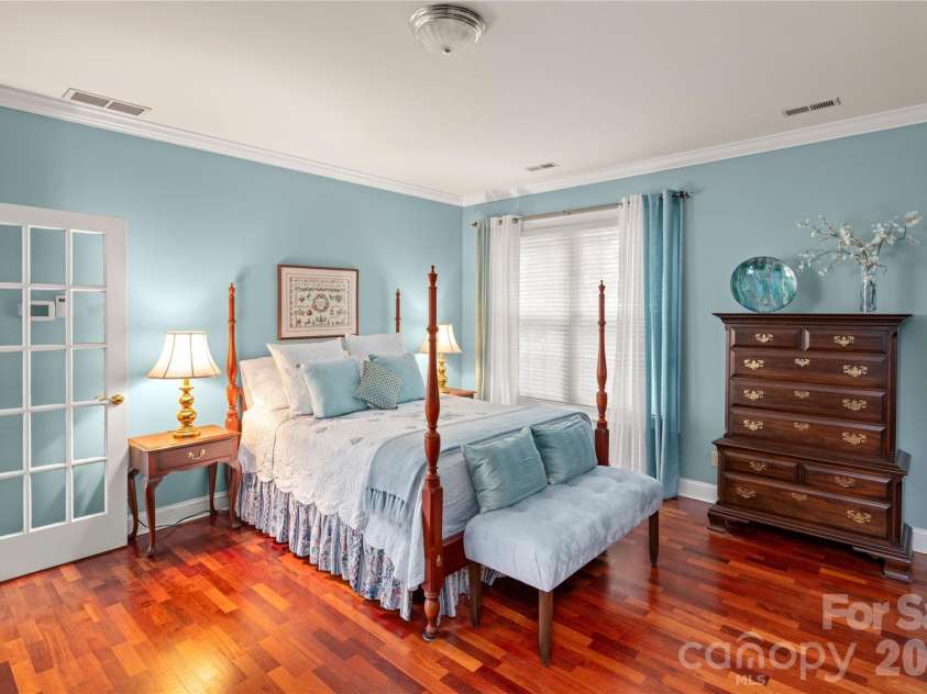 842 Rickel Drive, Hendersonville, NC 28739.  MLS# CAR4273464, YatesRealty ID 7369. 