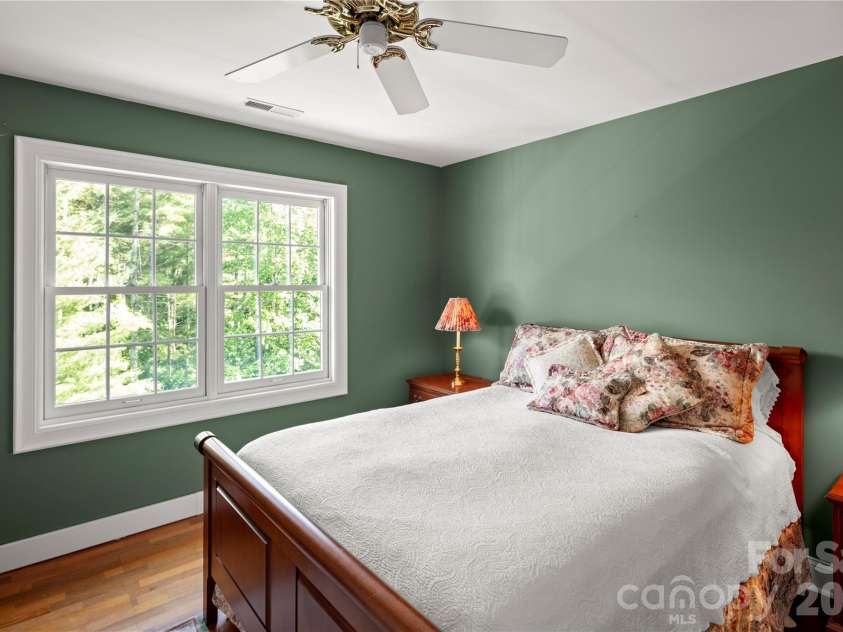 842 Rickel Drive, Hendersonville, NC 28739.  MLS# CAR4273464, YatesRealty ID 7369. 
