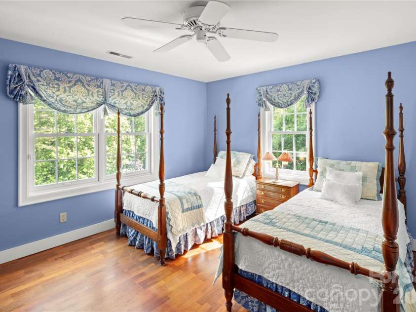 842 Rickel Drive, Hendersonville, NC 28739.  MLS# CAR4273464, YatesRealty ID 7369. 