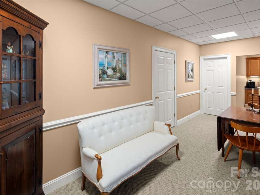 842 Rickel Drive, Hendersonville, NC 28739.  MLS# CAR4273464, YatesRealty ID 7369. 