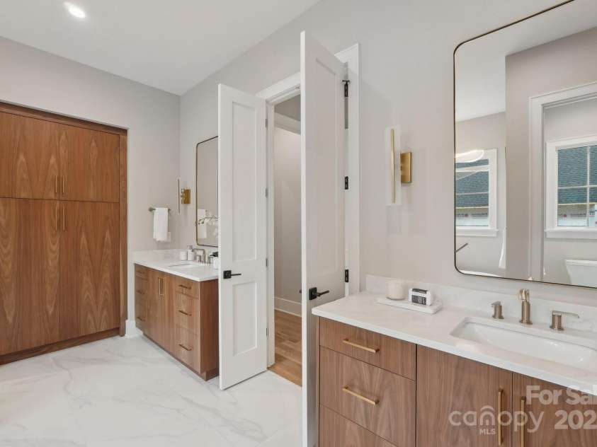 213 Crest Court, Weddington, NC 28104.  MLS# CAR4314692, YatesRealty ID 737. 