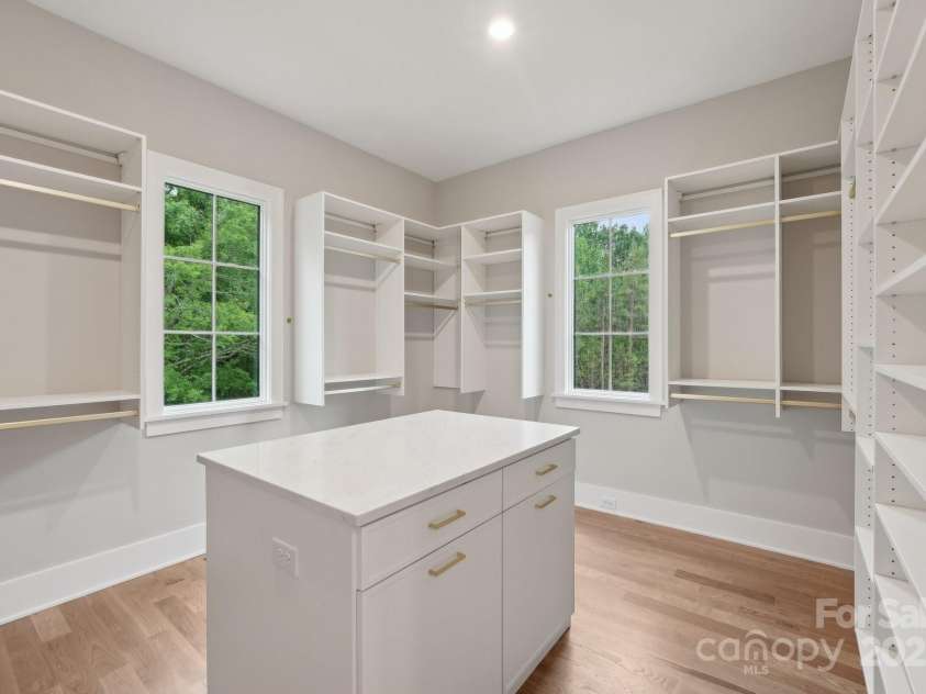 213 Crest Court, Weddington, NC 28104.  MLS# CAR4314692, YatesRealty ID 737. 