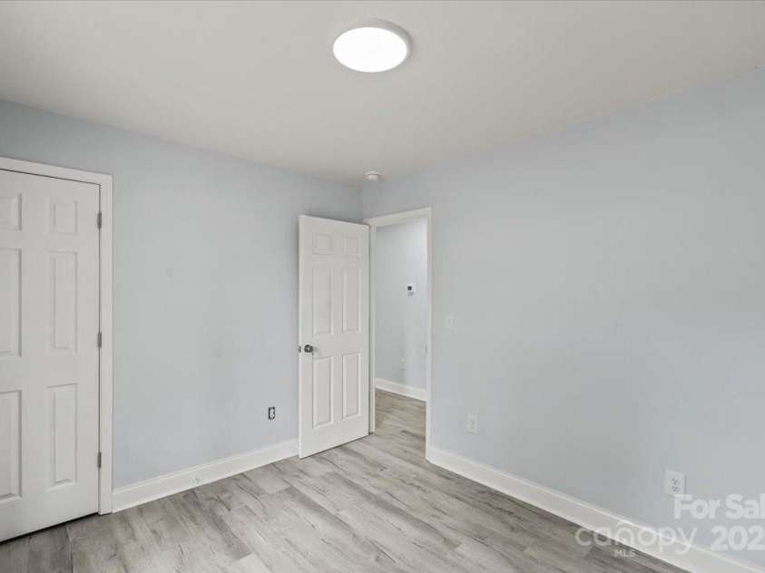 313 Villa Street, Kannapolis, NC 28083.  MLS# CAR4247163, YatesRealty ID 7370. 