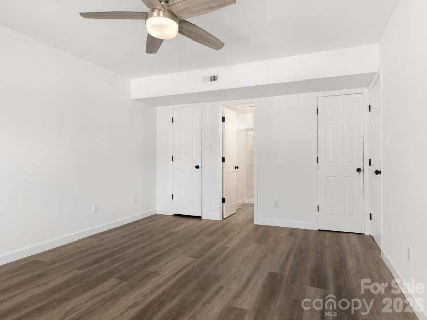 6223 Whitewater Drive, Charlotte, NC 28214.  MLS# CAR4359307, YatesRealty ID 7370. Primary Bedroom