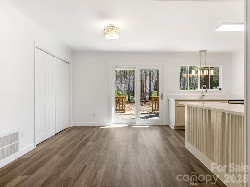 6223 Whitewater Drive, Charlotte, NC 28214.  MLS# CAR4359307, YatesRealty ID 7370. VIRTUALLY STAGED - Kitchen