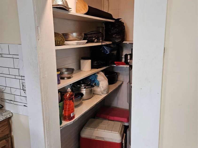 414 Yadkin Avenue, Spencer, NC 28159.  MLS# CAR4216308, YatesRealty ID 7371. 