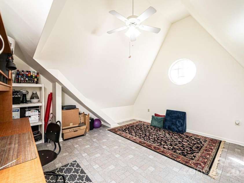 1524 Court Circle, Newton, NC 28658.  MLS# CAR4247283, YatesRealty ID 7372. 