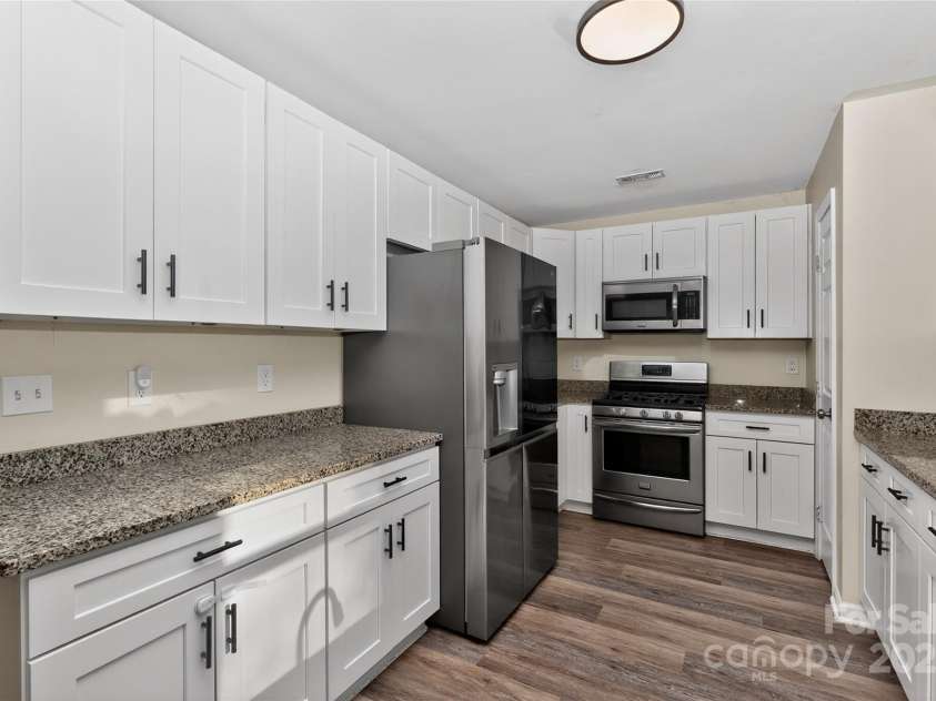 2907 Ashe Croft Drive, Indian Trail, NC 28079.  MLS# CAR4322450, YatesRealty ID 7372. 