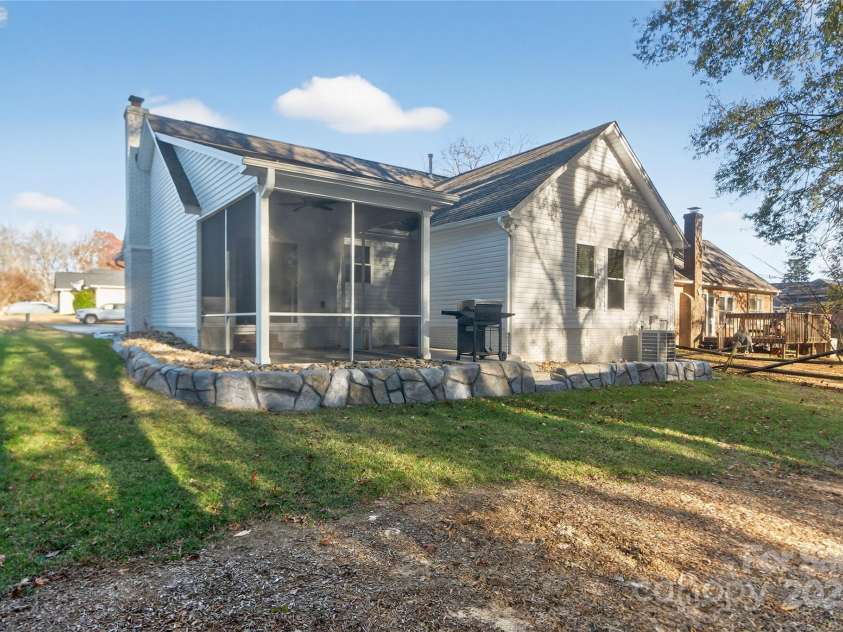 2907 Ashe Croft Drive, Indian Trail, NC 28079.  MLS# CAR4322450, YatesRealty ID 7372. 