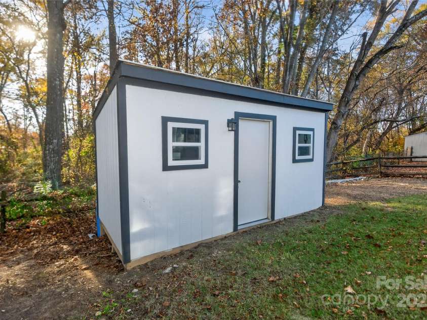 2907 Ashe Croft Drive, Indian Trail, NC 28079.  MLS# CAR4322450, YatesRealty ID 7372. 